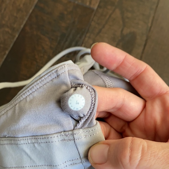 Lululemon bra - Picture 3 of 3